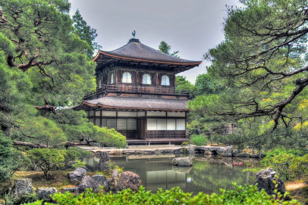 ginkaku-ji-temple-1464542_1280